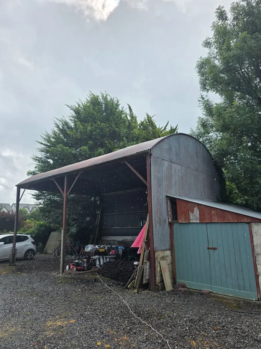 Double bay hay shed - Image 2