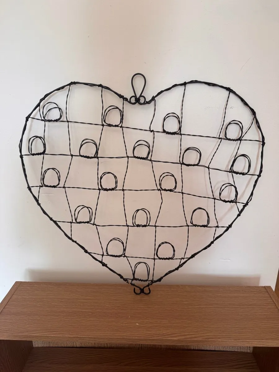 Wall decors - Image 1