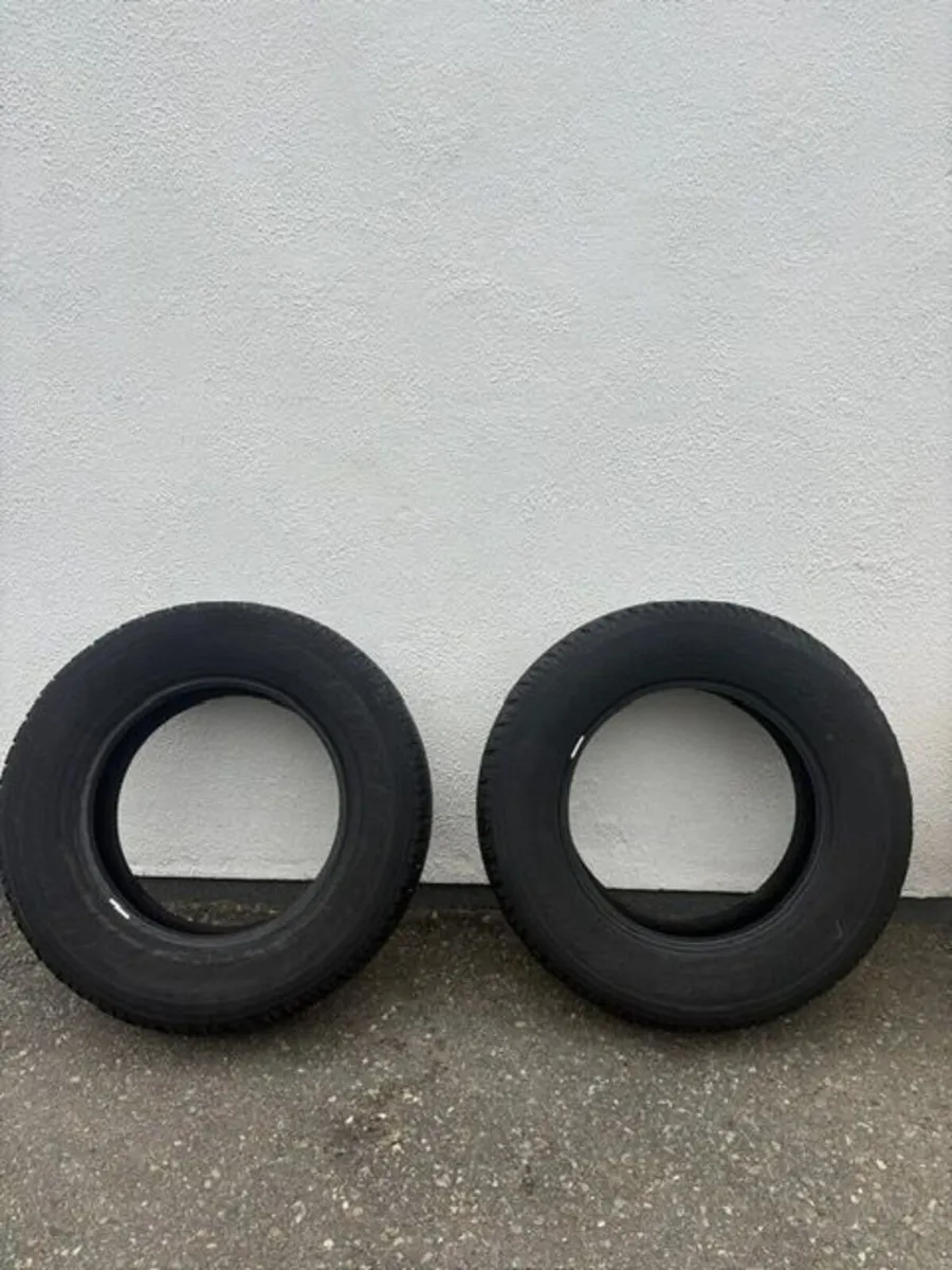 265-65-17 Bridgestone Tyres Toyota Landcruiser - Image 3