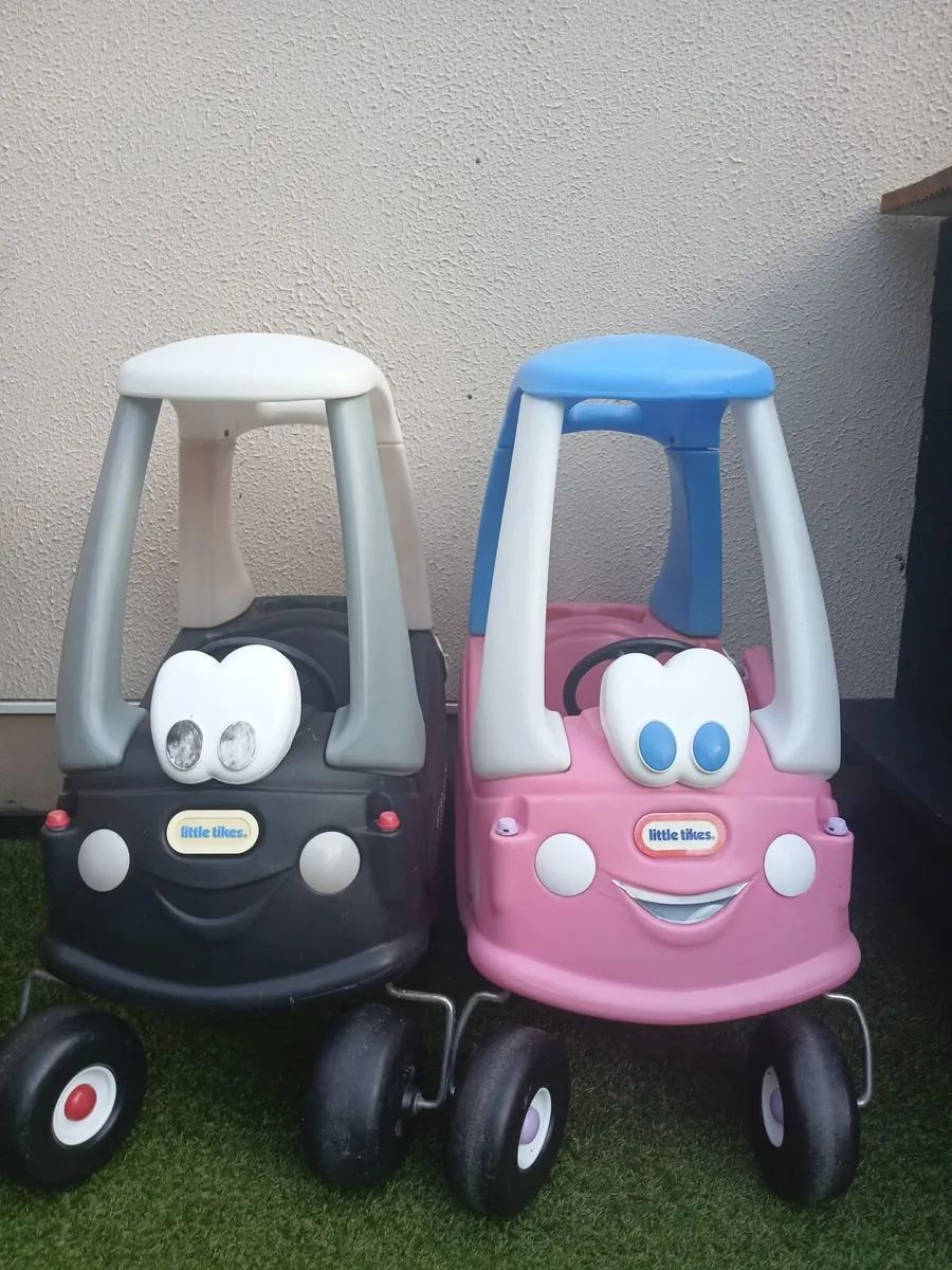 Little tikes cozy coupe cars - Image 1