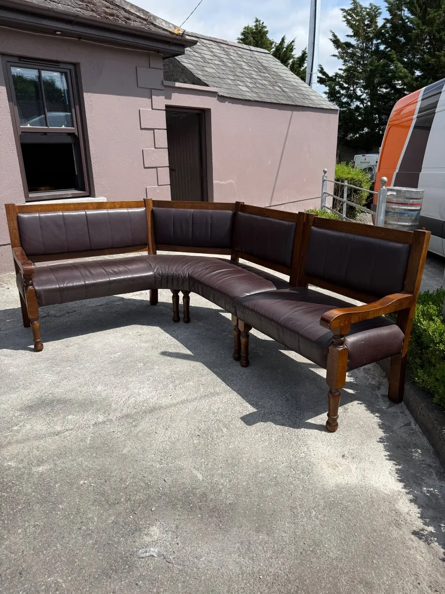 Pub bench seat