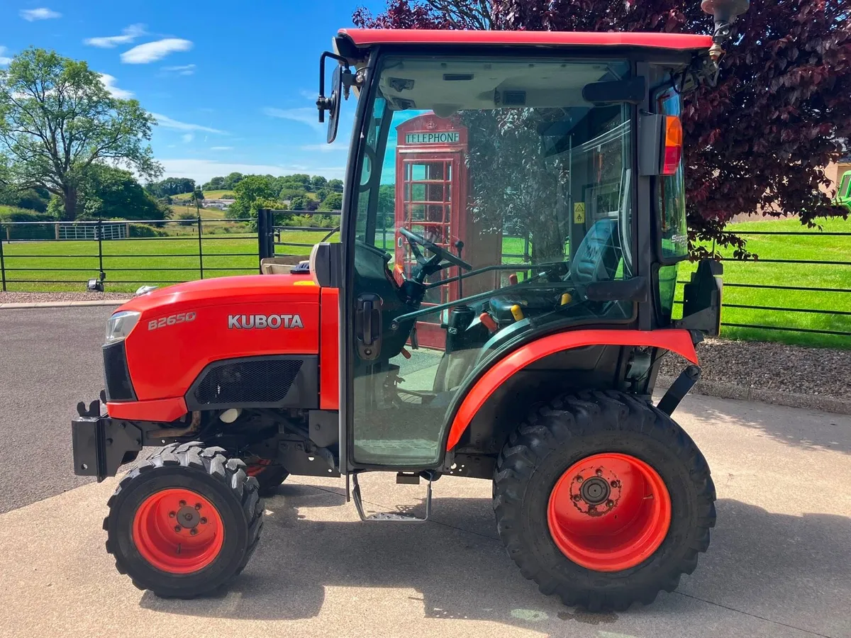 2017 Kubota 4WD Compact Tractor - Image 2