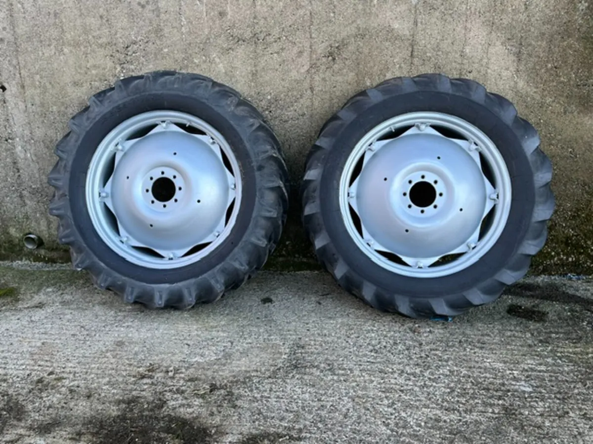 13.6 x 36 MF Wheels and Tyres - Image 2