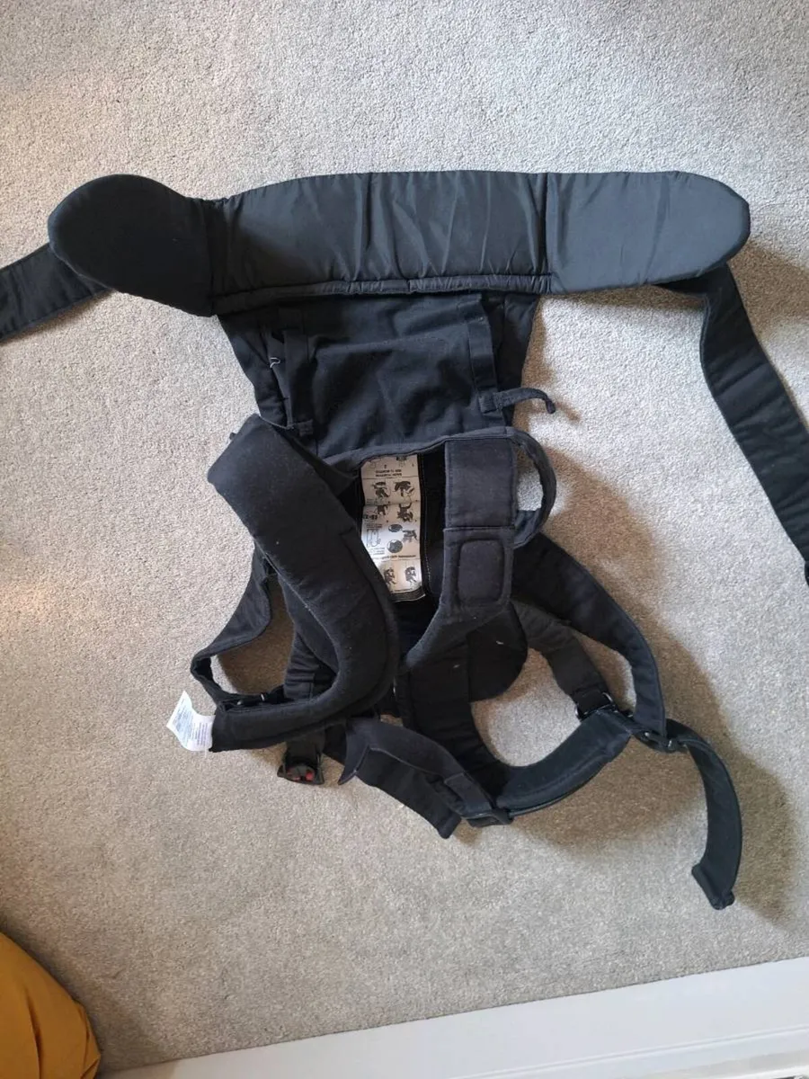 BabyBjorn Baby Carrier - Image 4