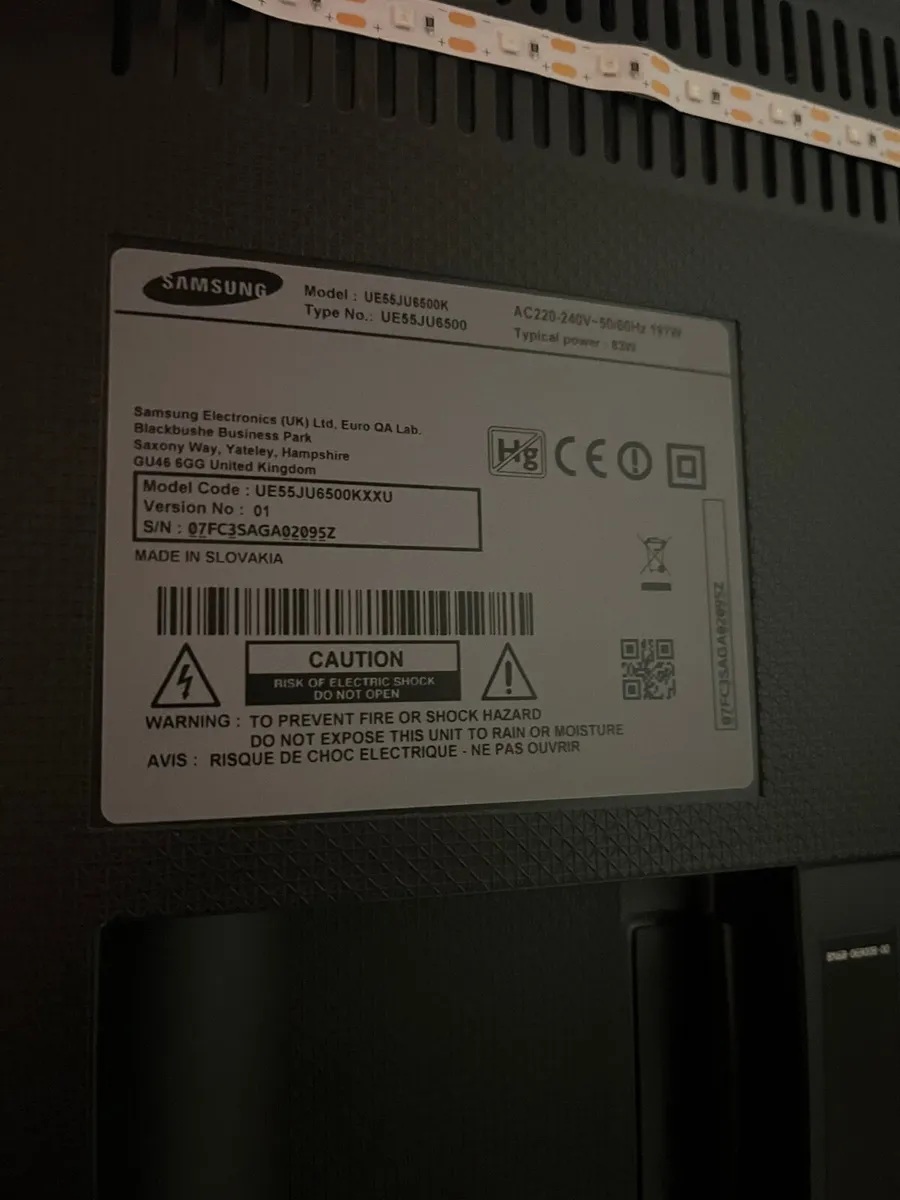 Samsung 50 inch Smart TV curved - Image 2