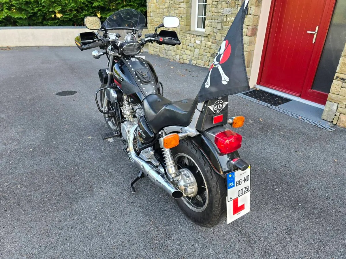 1986 Kawasaki Vulcan 750 - Image 2