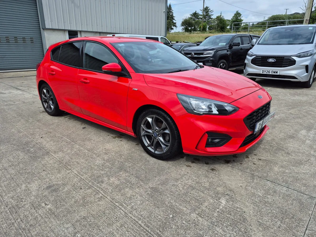 211 FORD FOCUS ST-LINE 1.5 TDCI - Image 1
