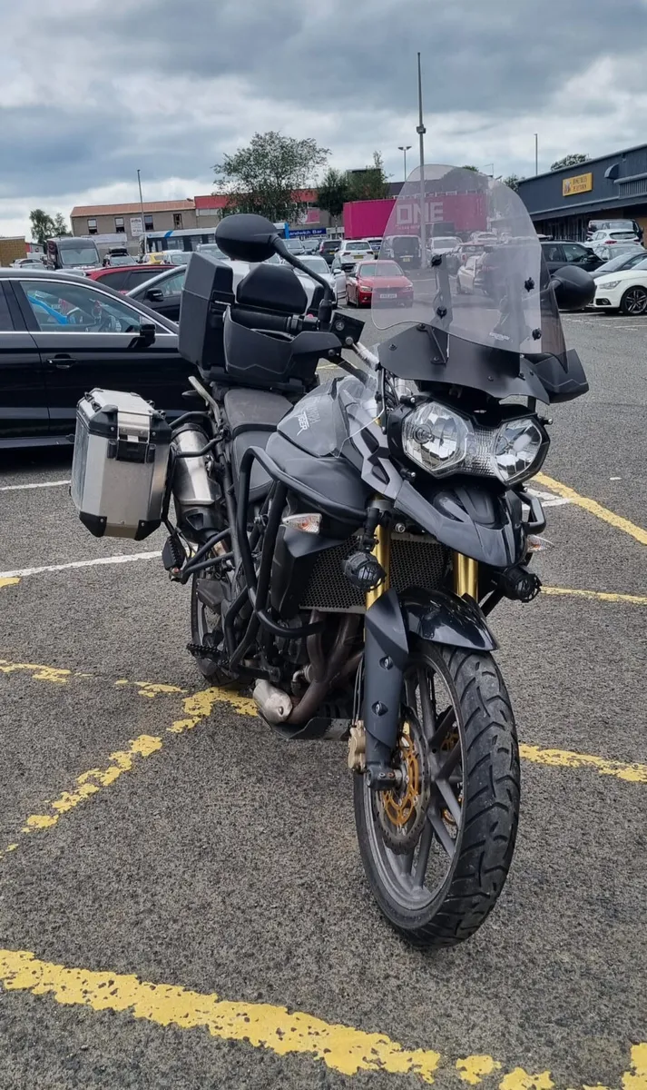 Triumph Tiger 800 - Image 2