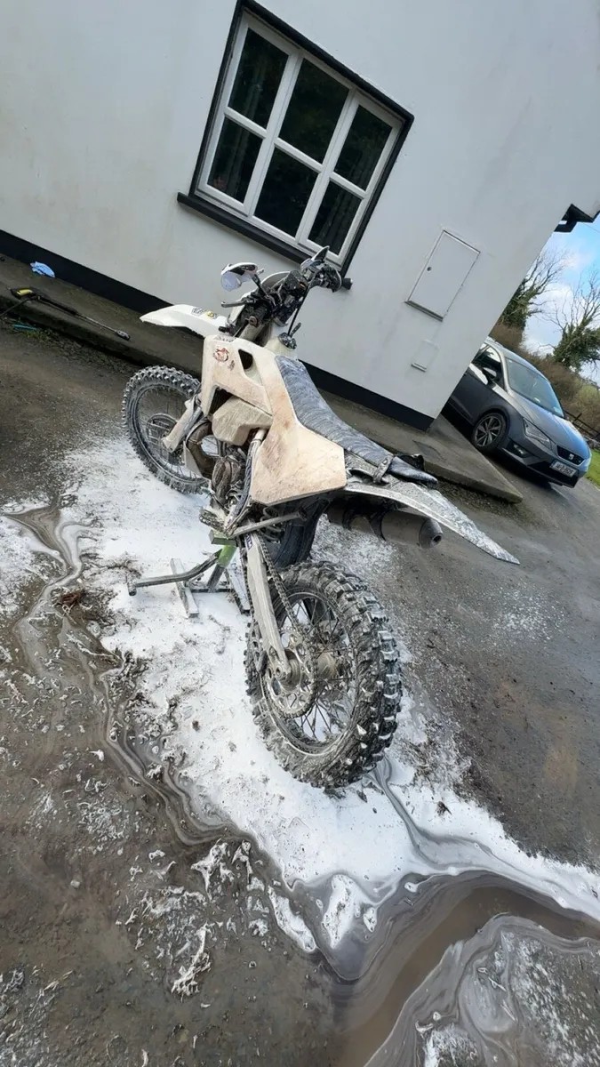 2017 Husqvarna 300 - Image 2