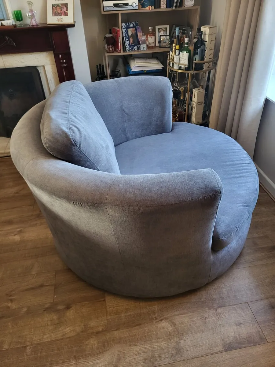 Swivel Cuddle Chair - Image 2