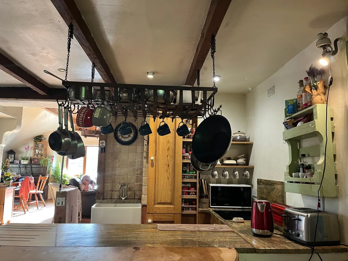 Kitchen - Image 4