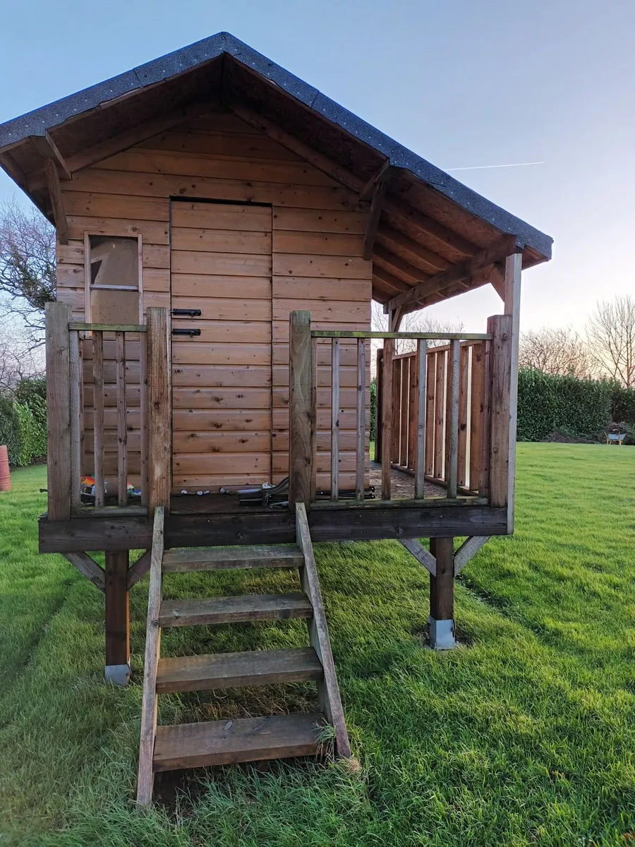 Playhouse / garden shed - Image 3
