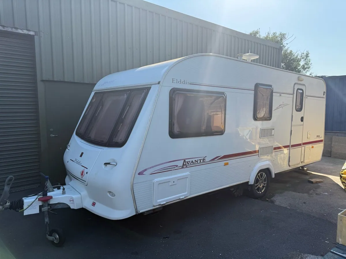 Caravan - Image 3
