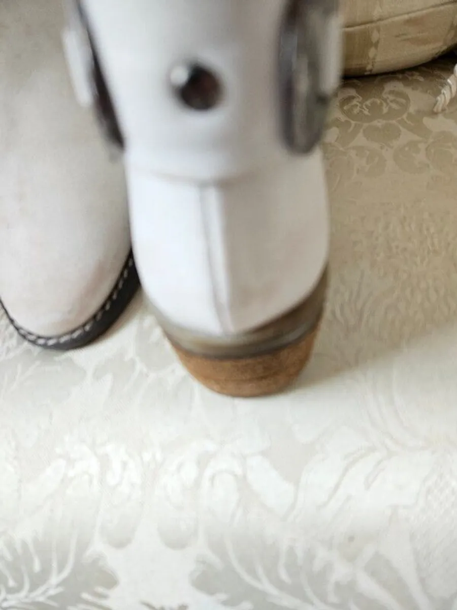 Ladies ankle boots - Image 4
