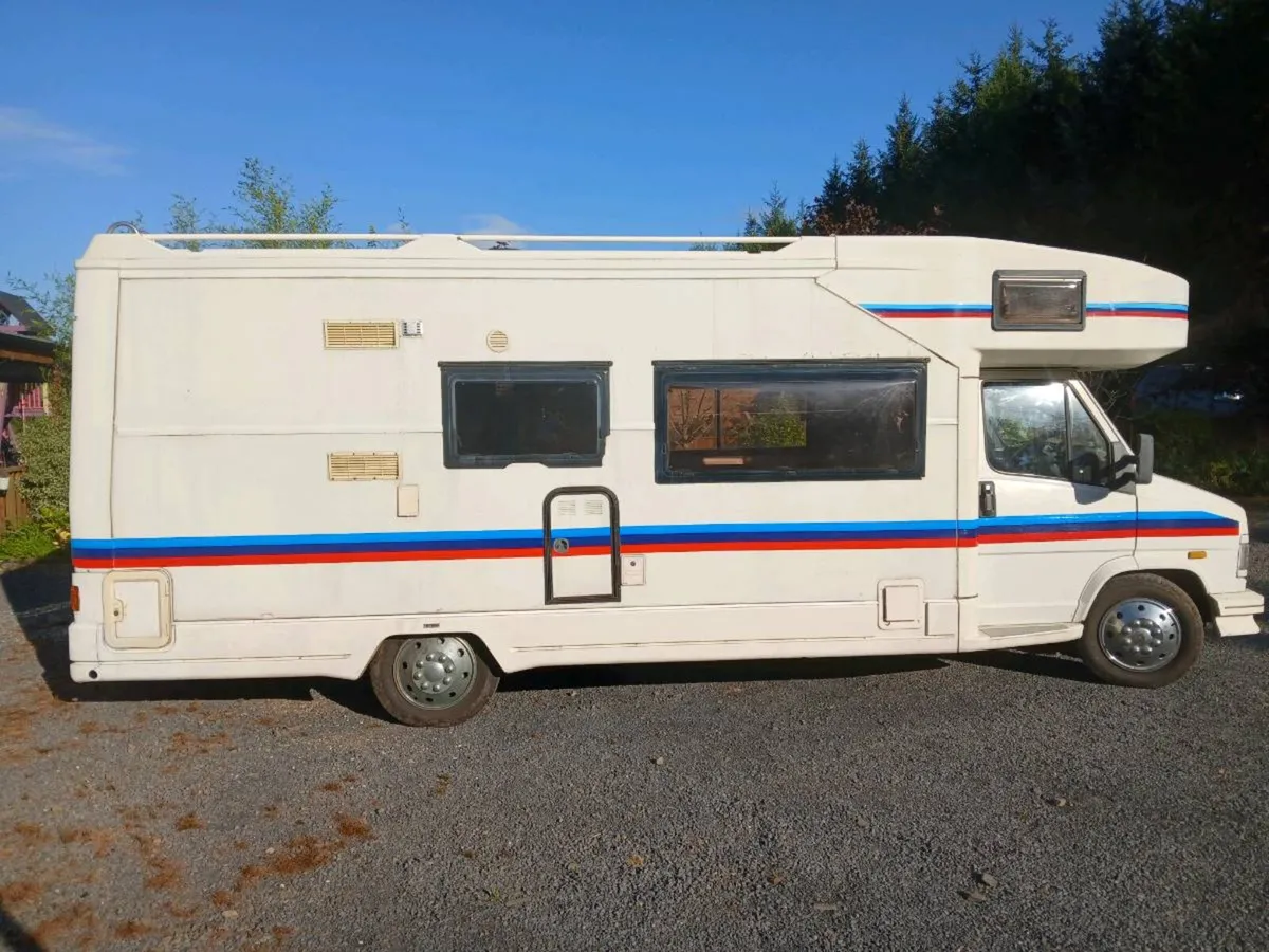 Motorhome - Image 4