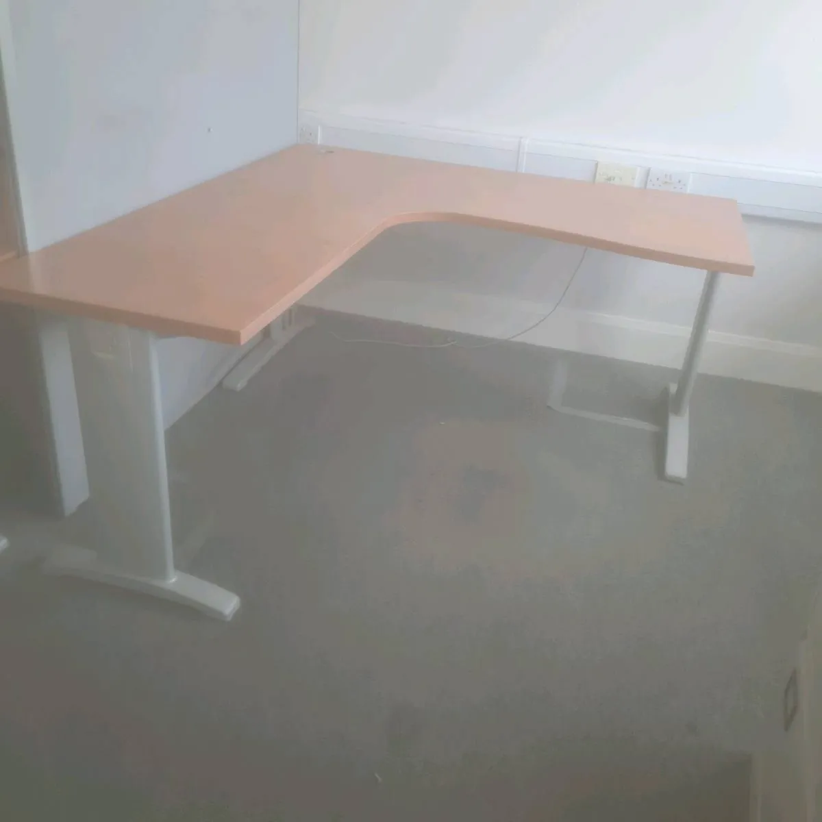 Executive managers office corner desks - Image 3