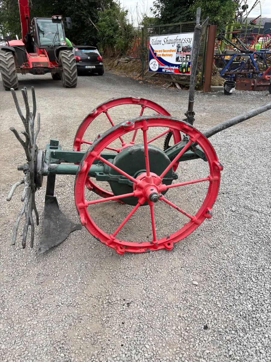 Wallace potato  Digger - Image 4