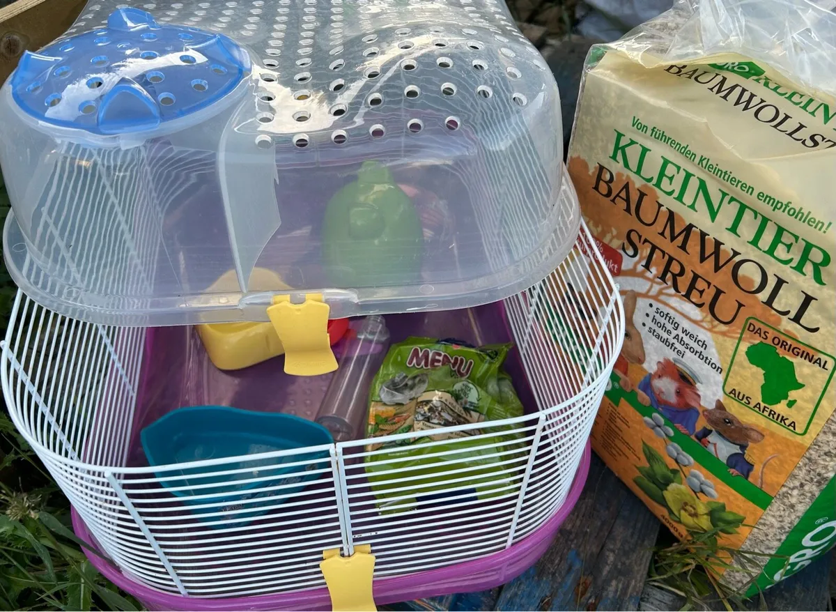 Hamster cage