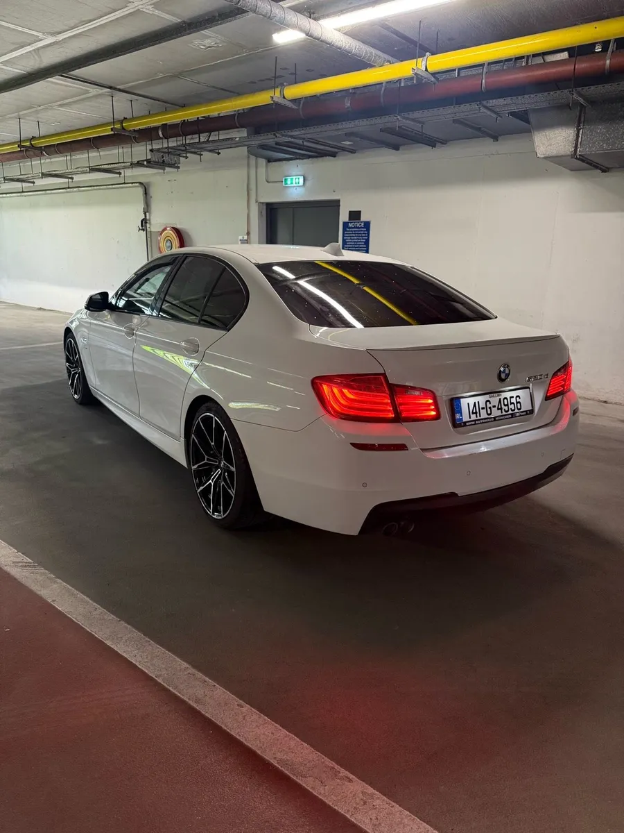 2014 BMW F10 - Image 2