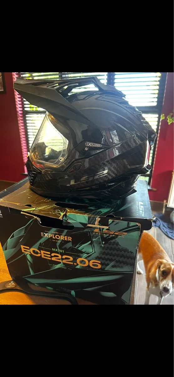 Ls2 carbon adventure helmet xl - Image 4