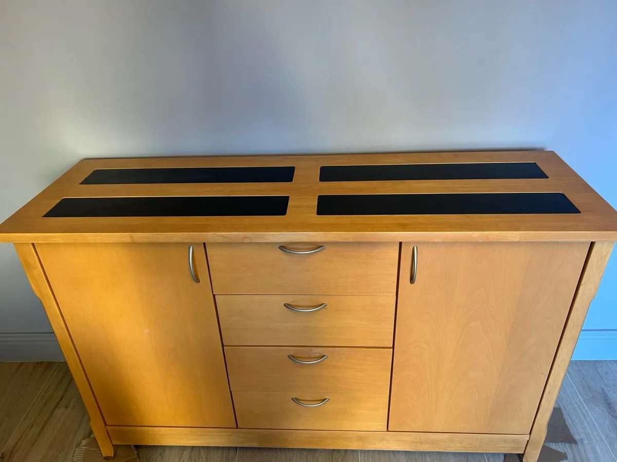 Matching kitchen table and sideboard - Image 2