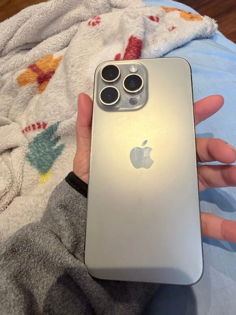 Iphone 15 ProMax - Image 2