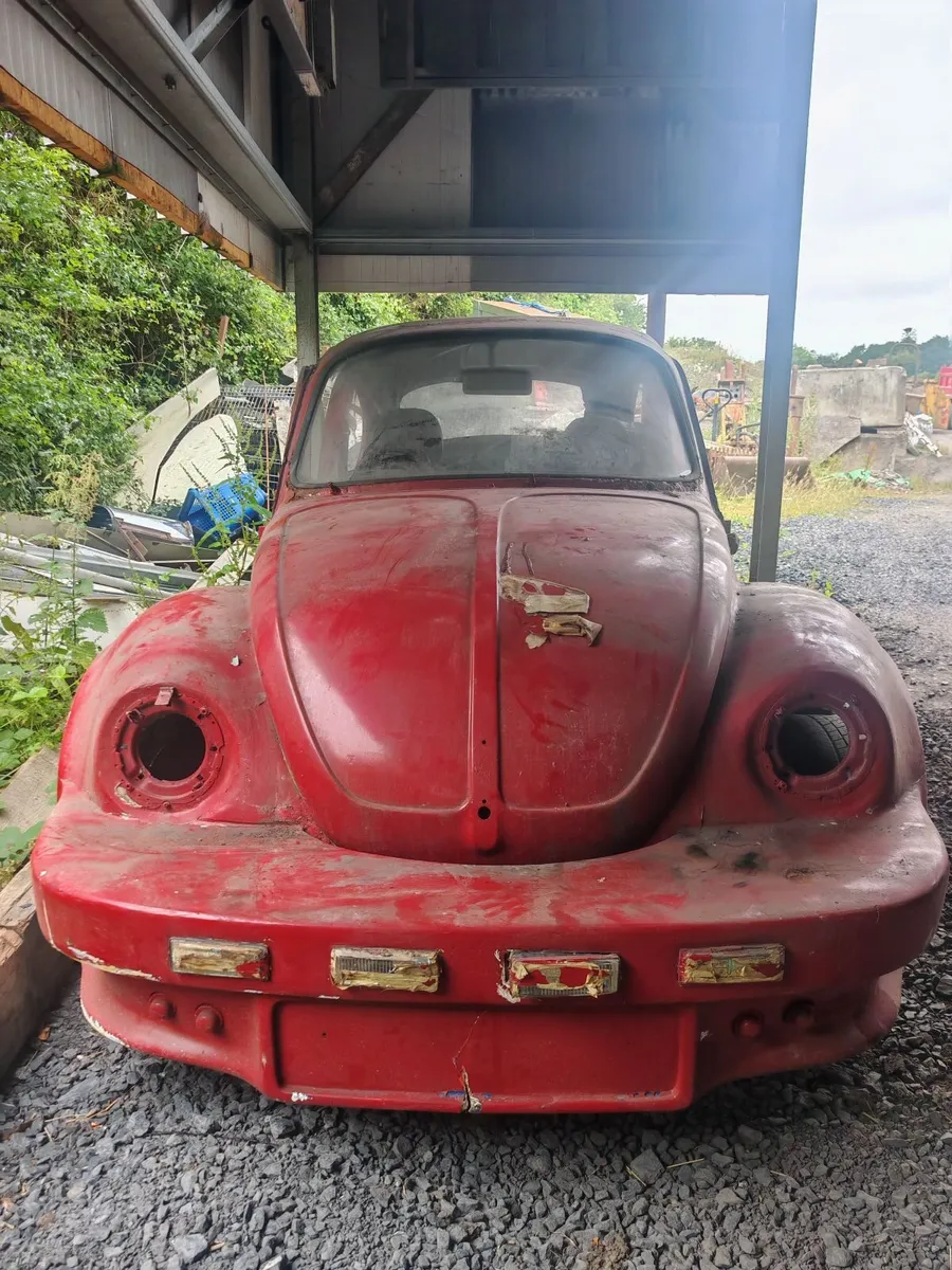 Volkswagen beetle for parts - Image 2
