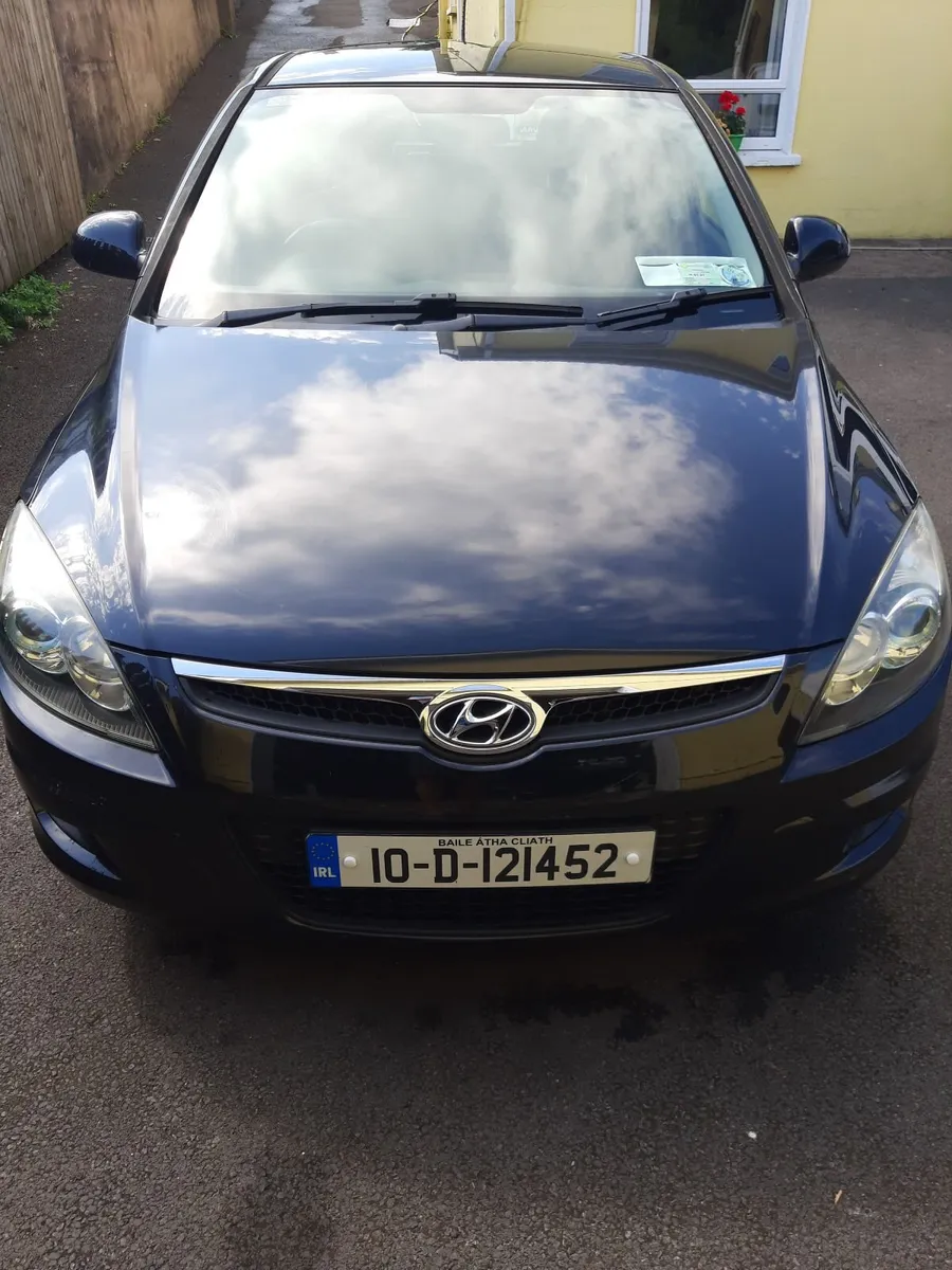 Hyundai i30 2010 - Image 1