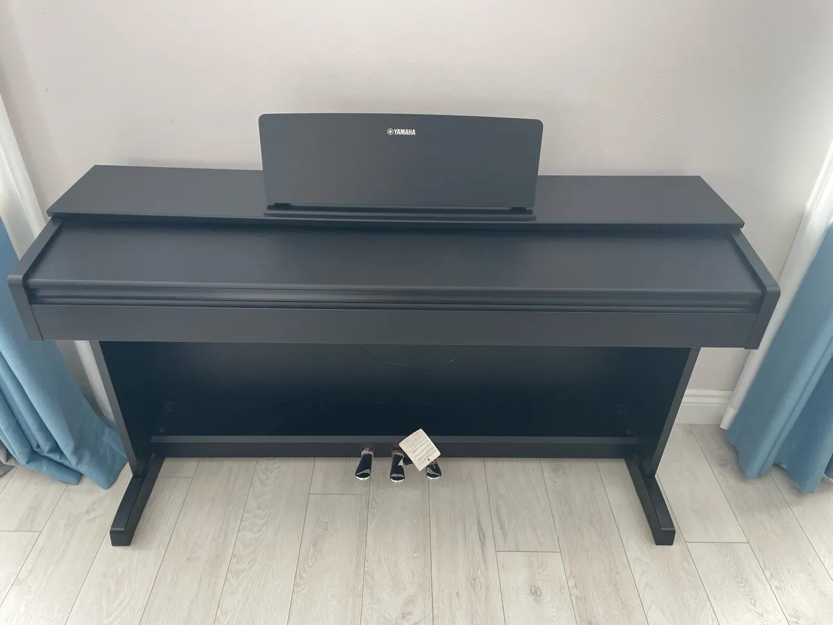 Digital Piano - Image 3