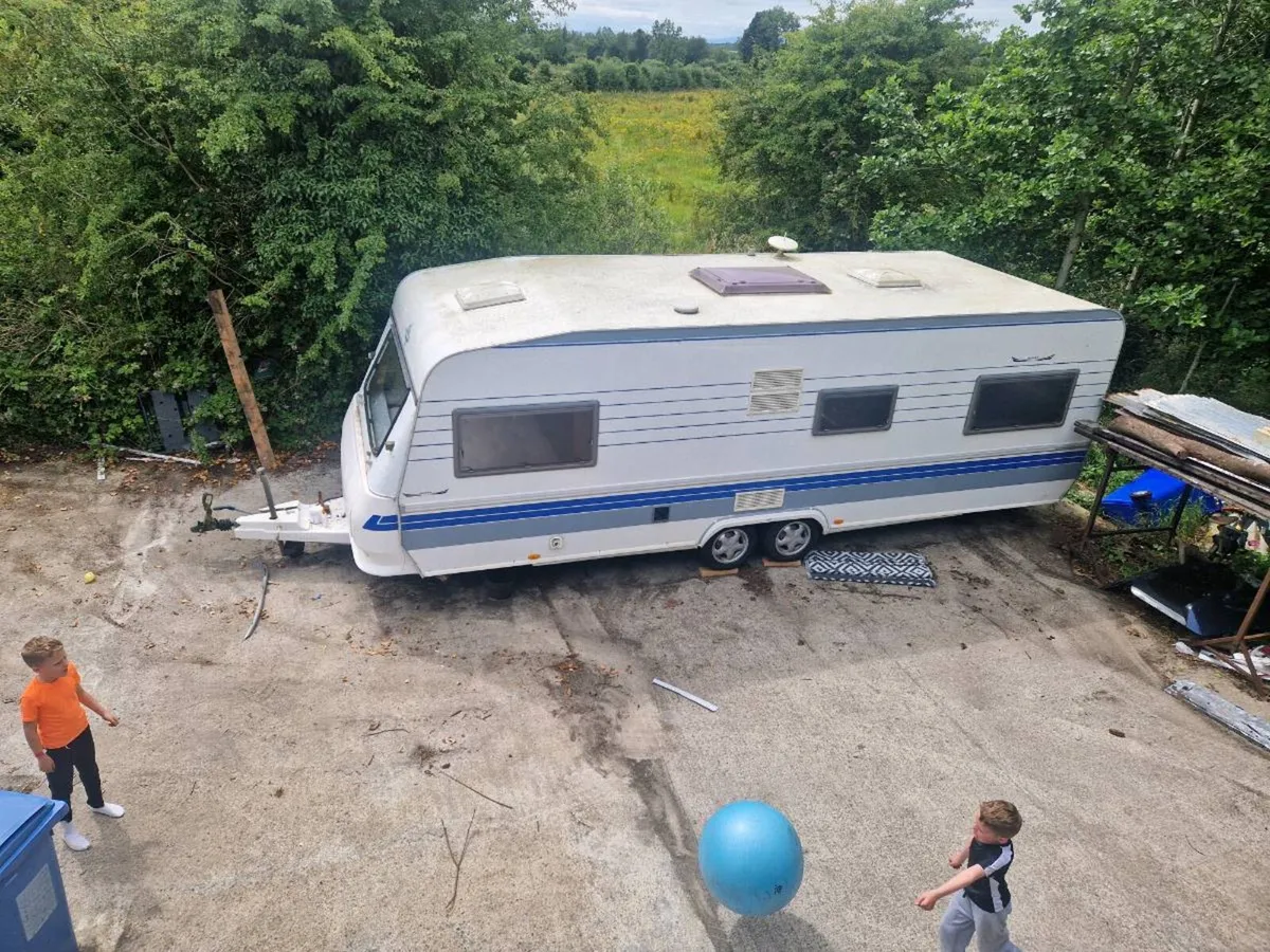 Hobby Caravan - Image 1