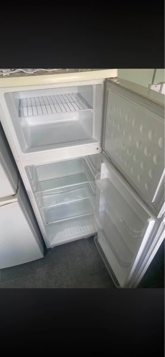 Fridge freezer - Image 2