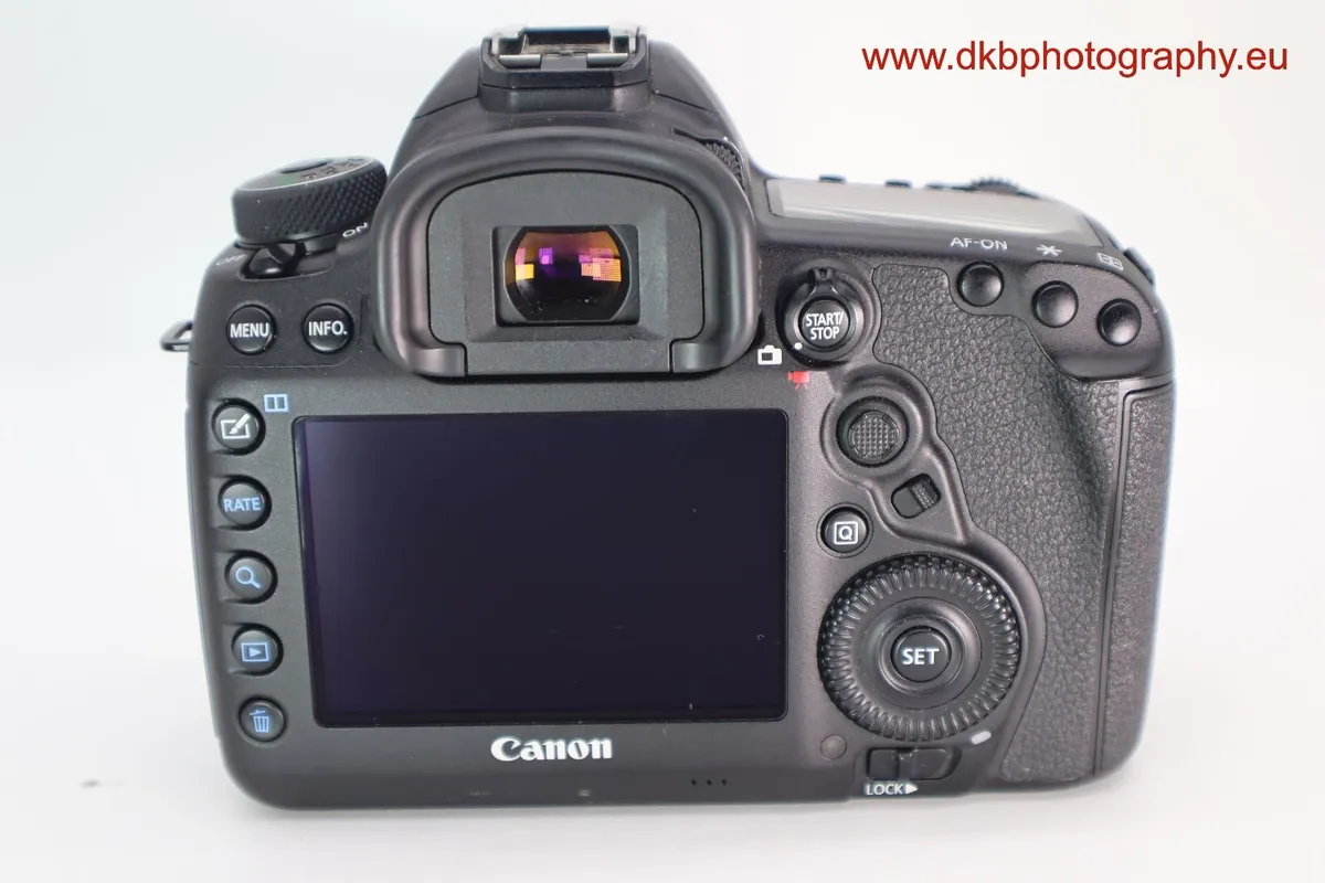 CANON 5D MK IV CAMERA & CANON BG-E20 BATTERY GRIP - Image 4
