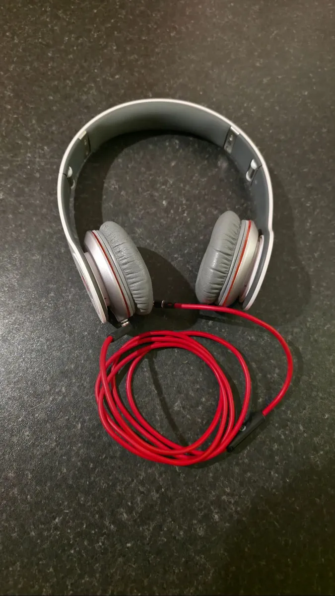 Beats by Dr. Dre - Image 3