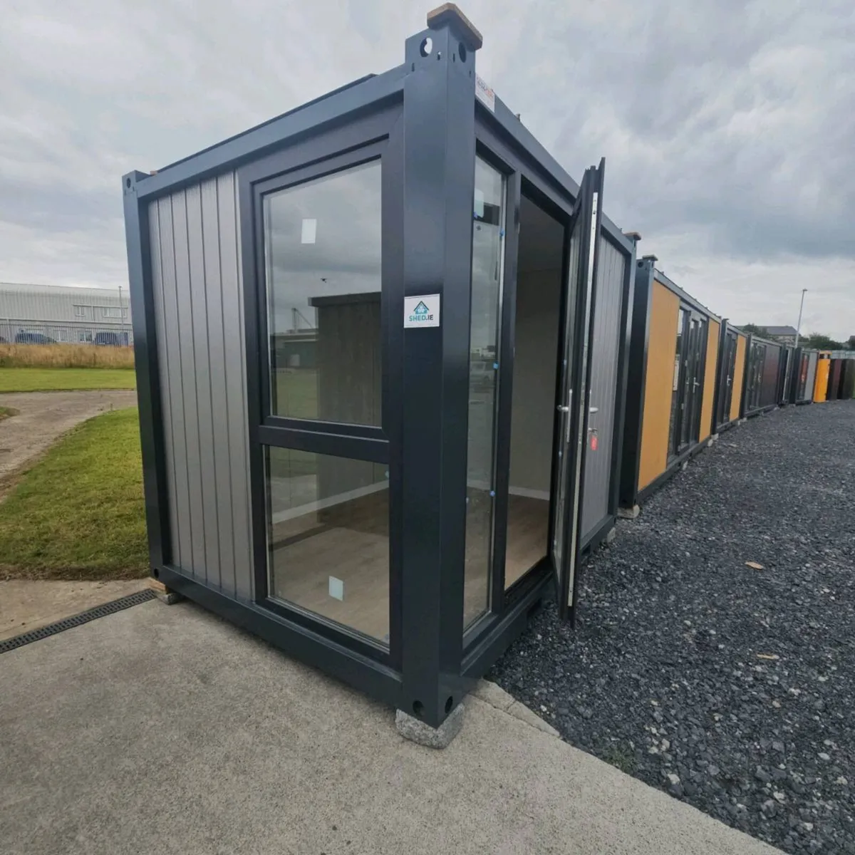 2200x3900 garden room - Image 1