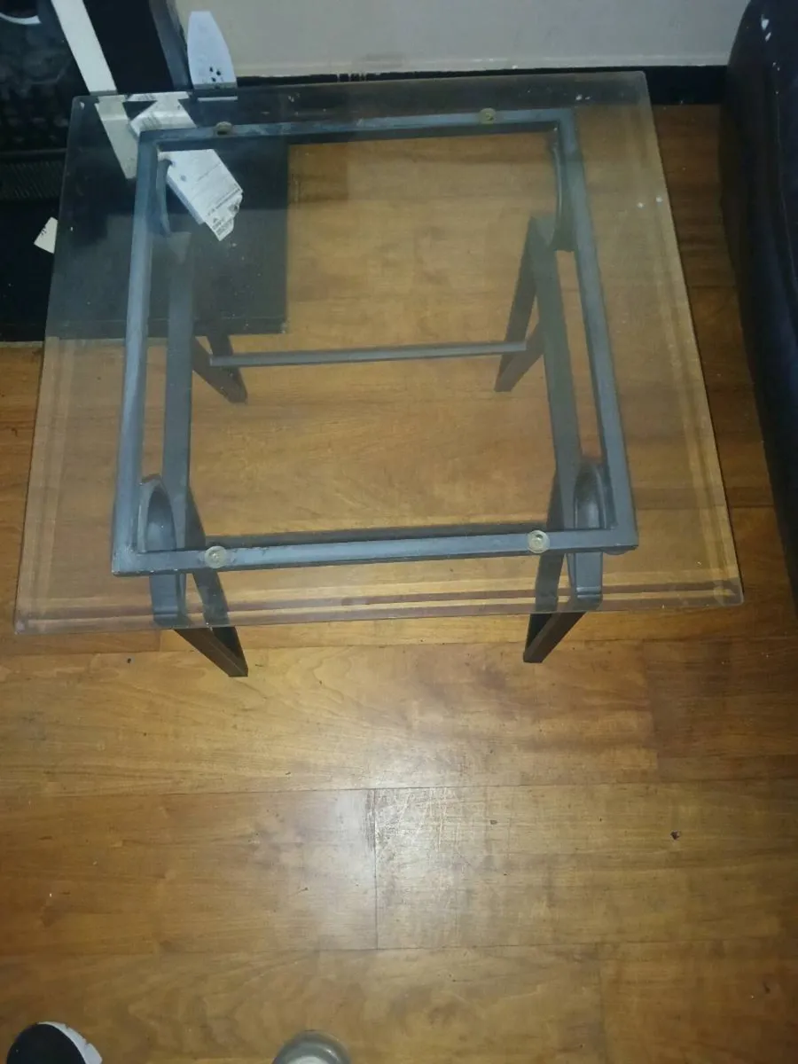 Coffee table - Image 1