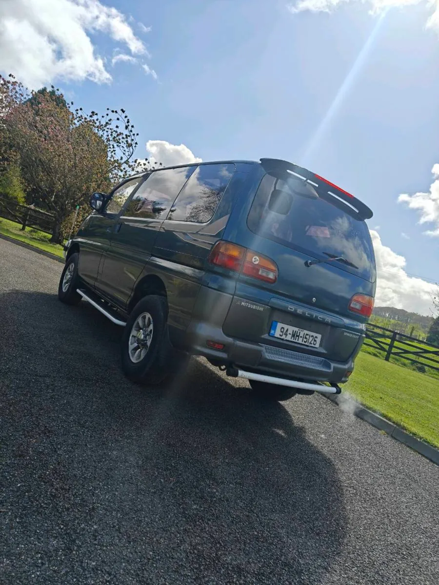 Mitsubishi delica - Image 4
