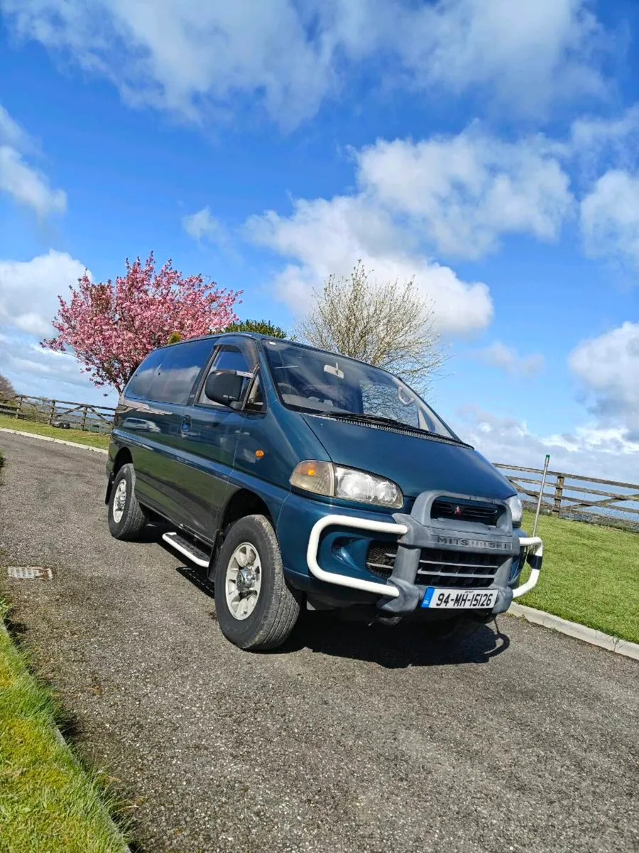 Mitsubishi delica - Image 1