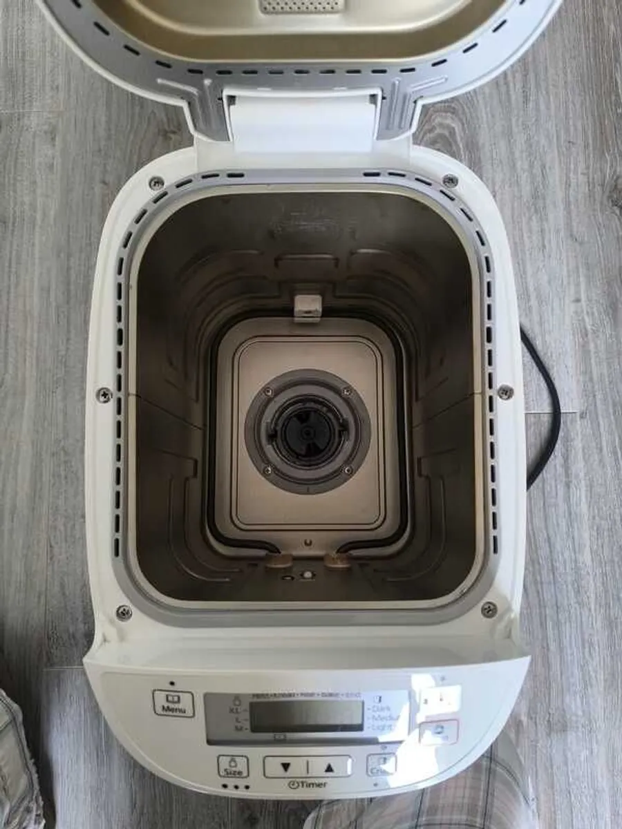 Panasonic SD-2500 bread maker - Image 4