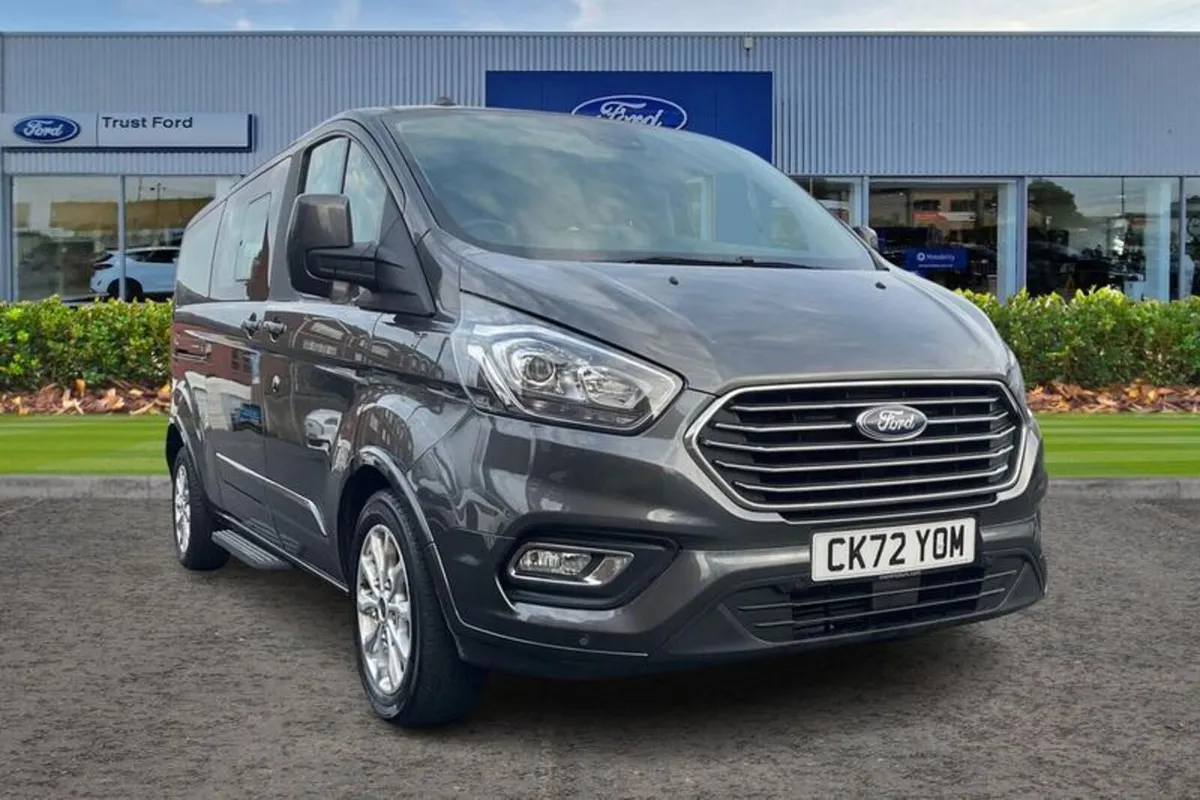 Ford Tourneo Custom 2.0 320 EcoBlue Titanium Minib - Image 1