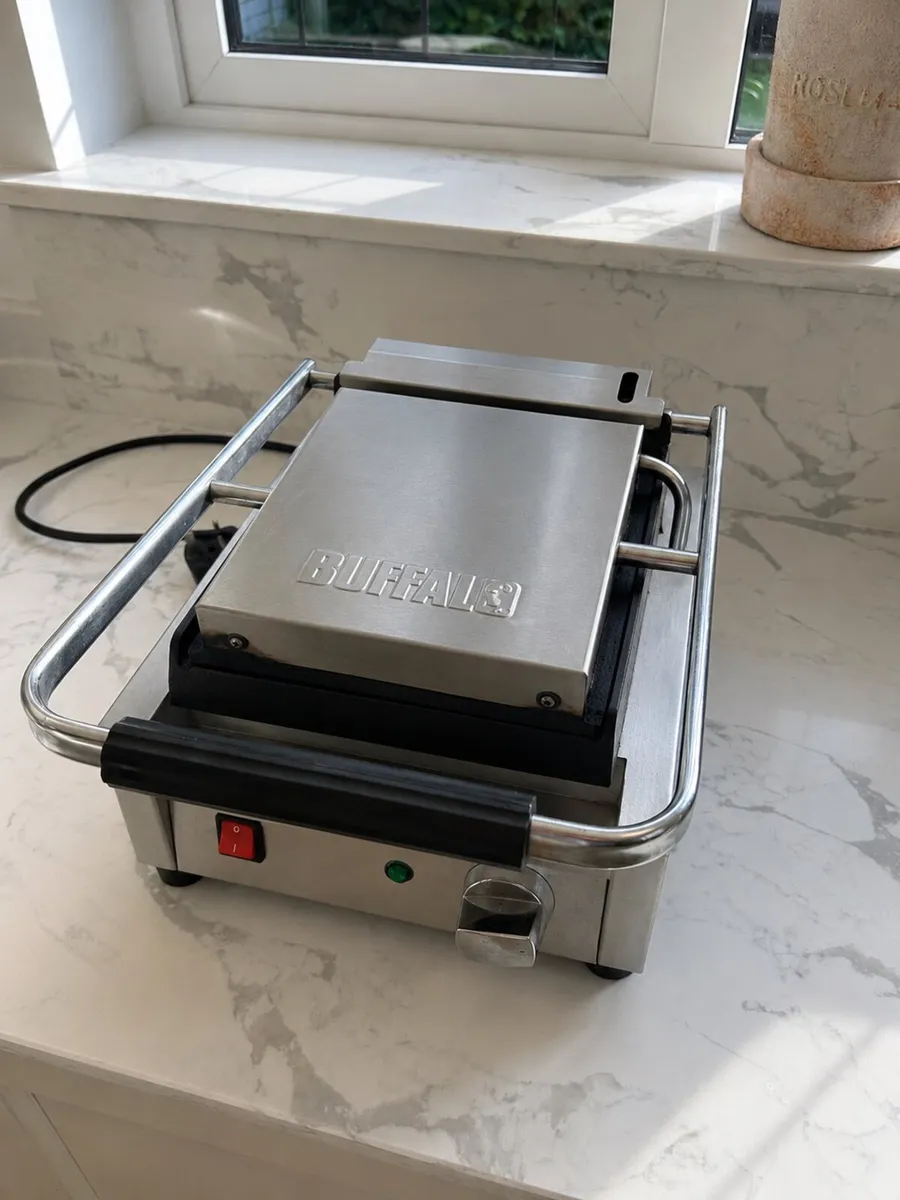 Buffalo Commercial sandwich / panini maker - Image 1