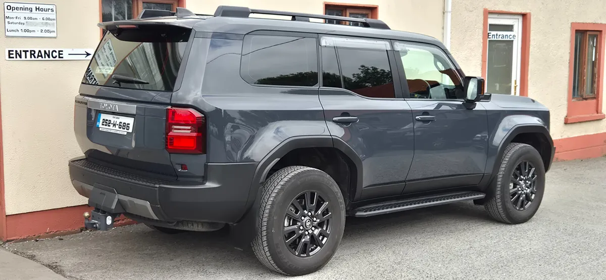 Toyota Land Cruiser 2025 Plus Vat - Image 4
