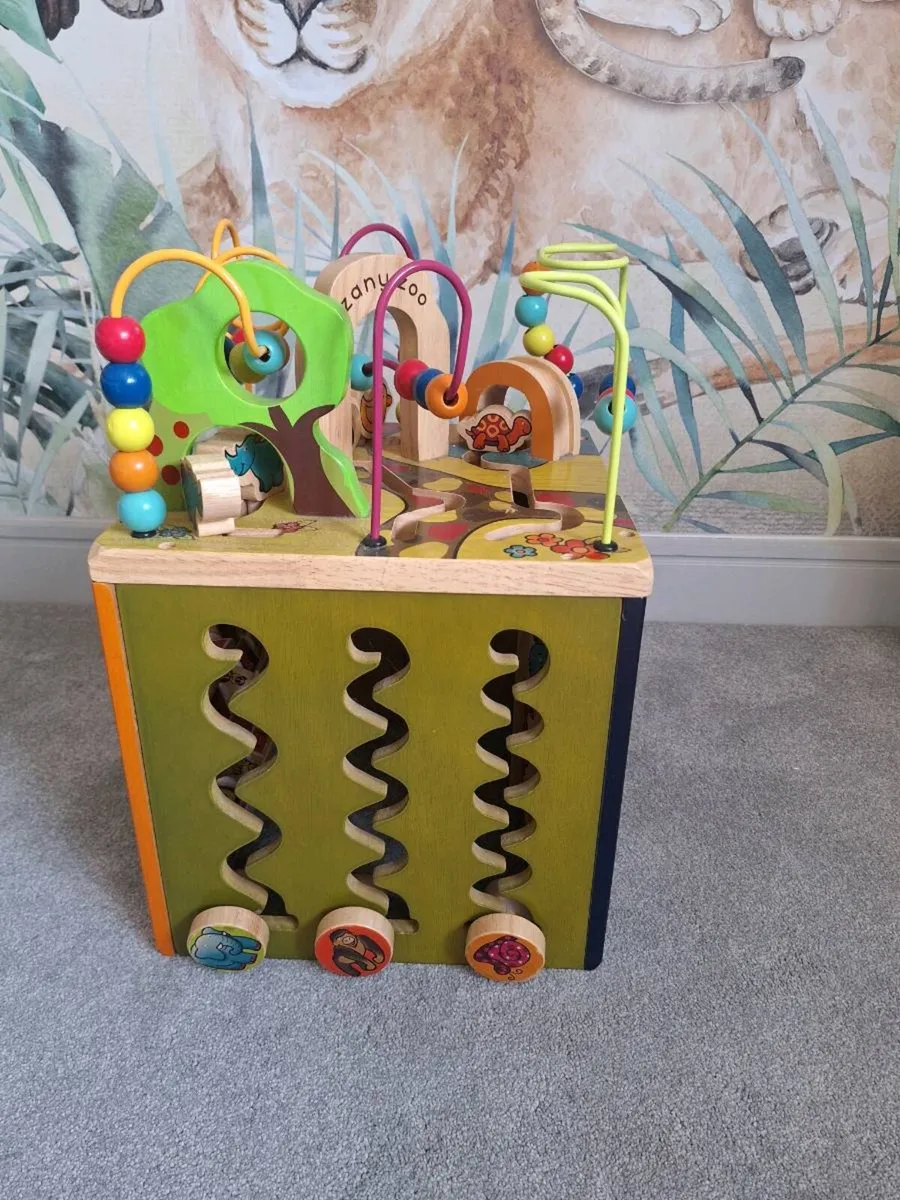 Zany Zoo Activity Cube - Image 2