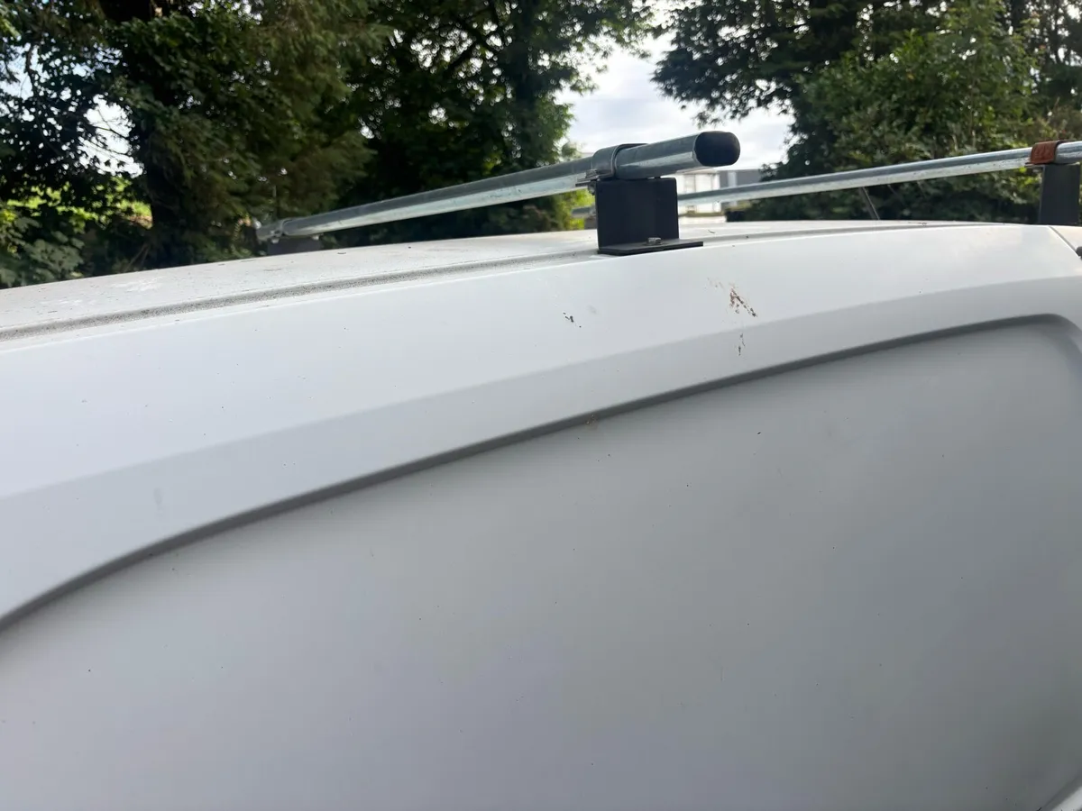 Roof Rack - Image 3