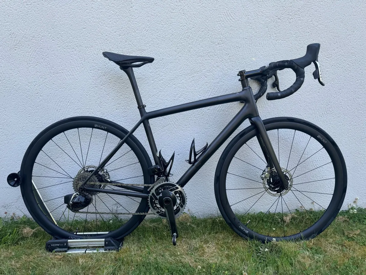 Sworks Aethos bike - Image 1