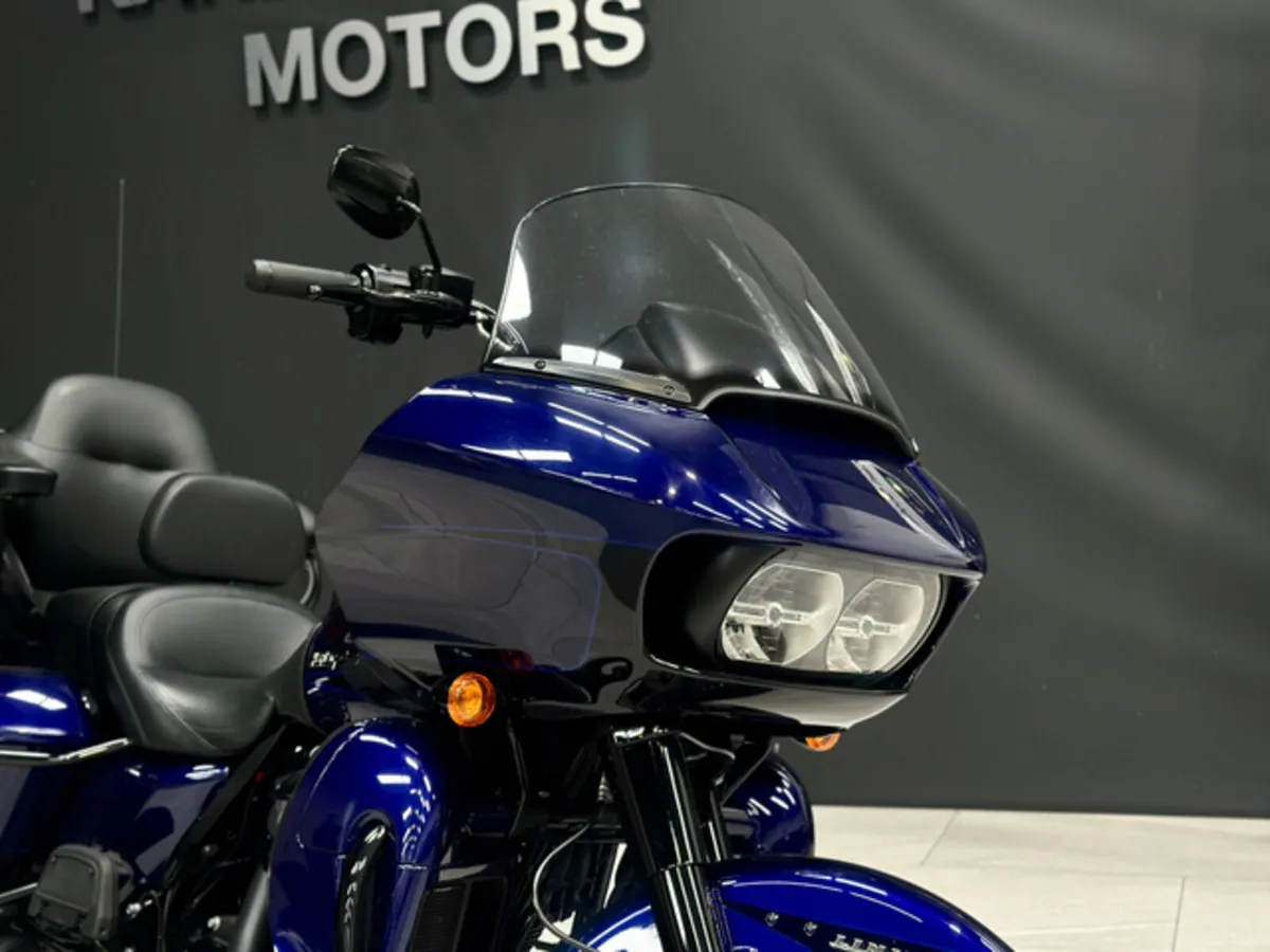 ROAD GLIDE LIMITED EDITION 114CI - Image 3