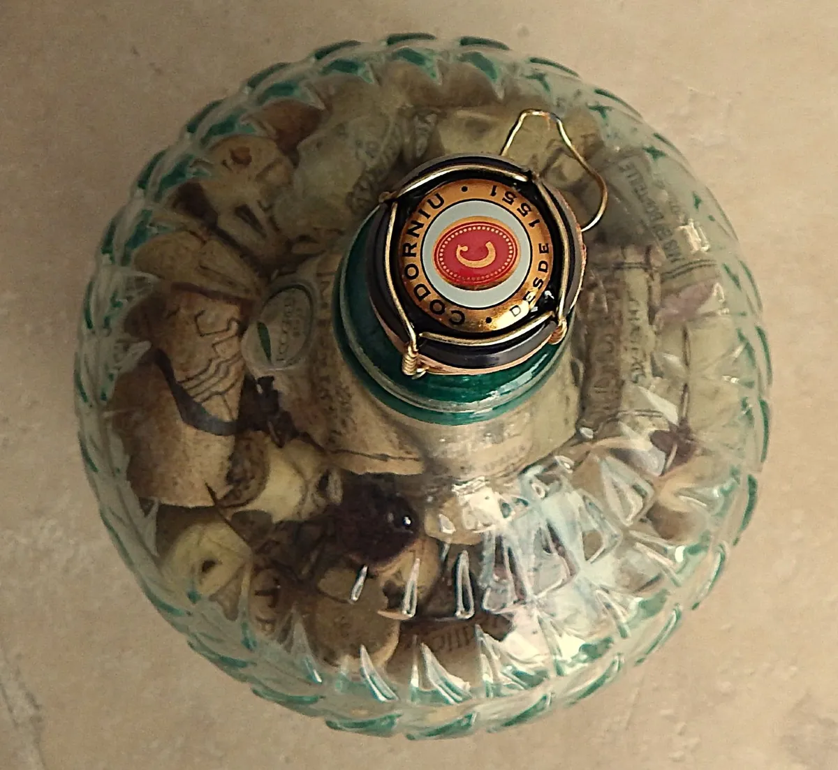 Novelty Ornate Glass Bottle of Wine Corks - Image 4