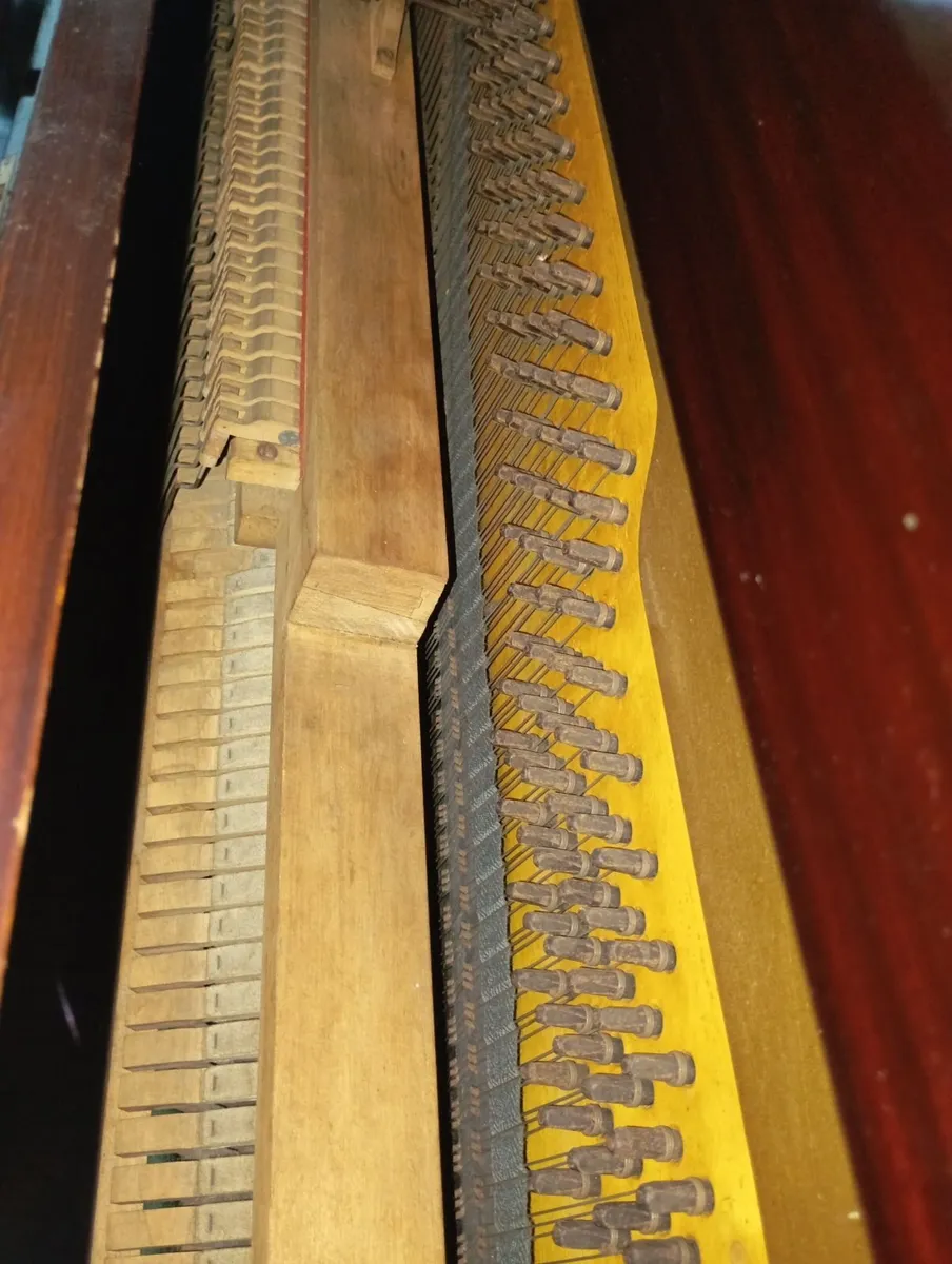Piano - Image 4