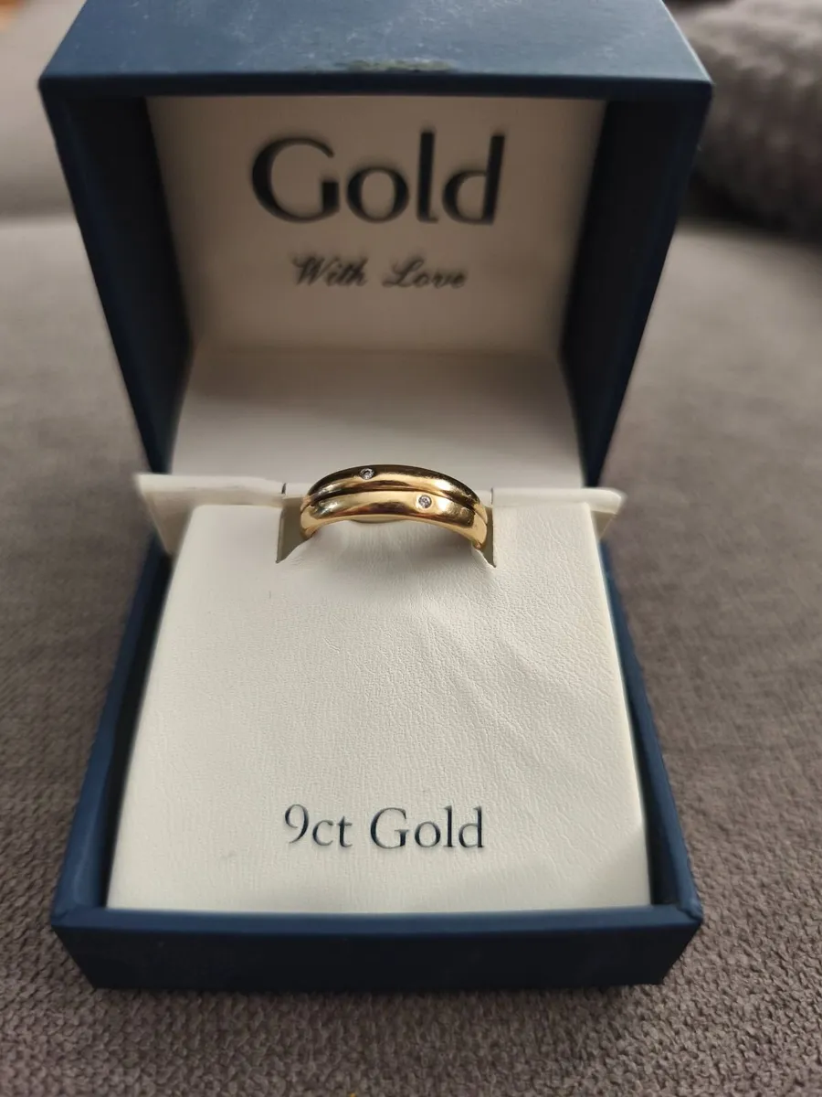 9ct Gold Ring size M or N - Image 3