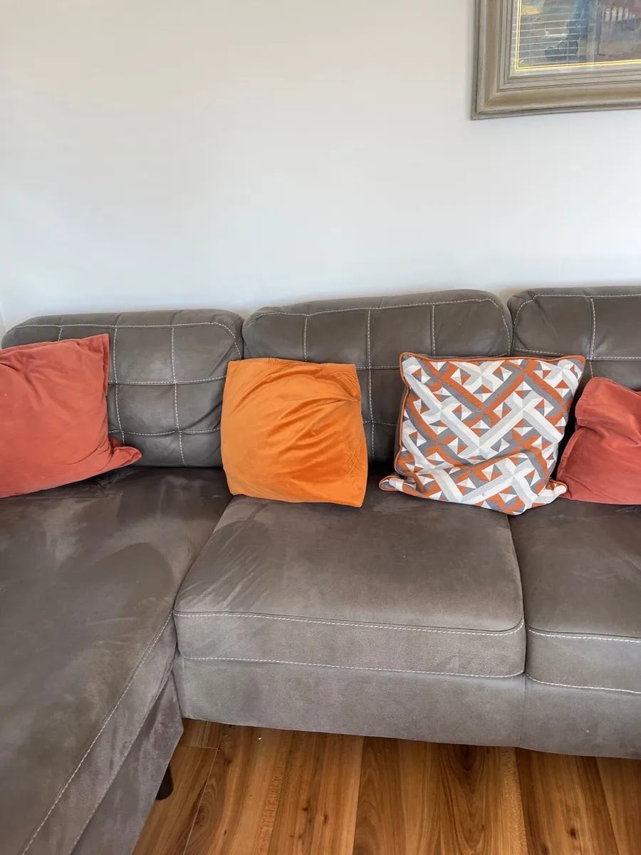 Sofas - Image 3