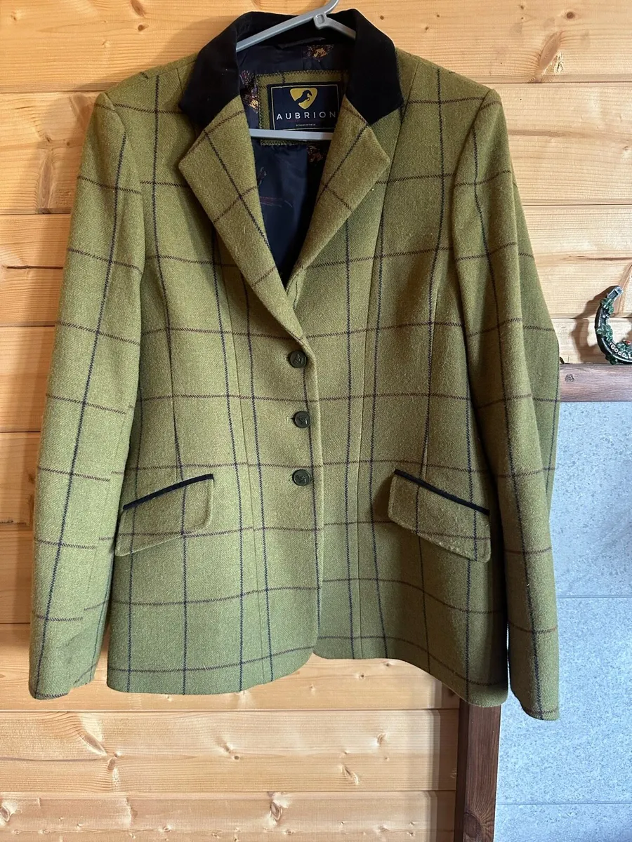 Aubrion Tweed Showing Jacket size 14/16 - Image 1